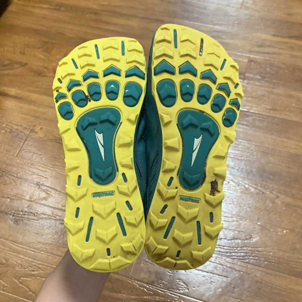 Altra Lone Peak 6 Trail Running Shoes - Picture 6 of 10